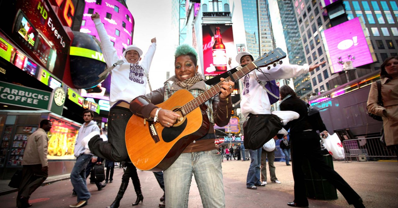 yahoo experiential marketing image